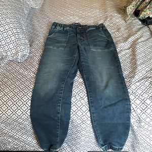 American eagle jean joggers, size 6